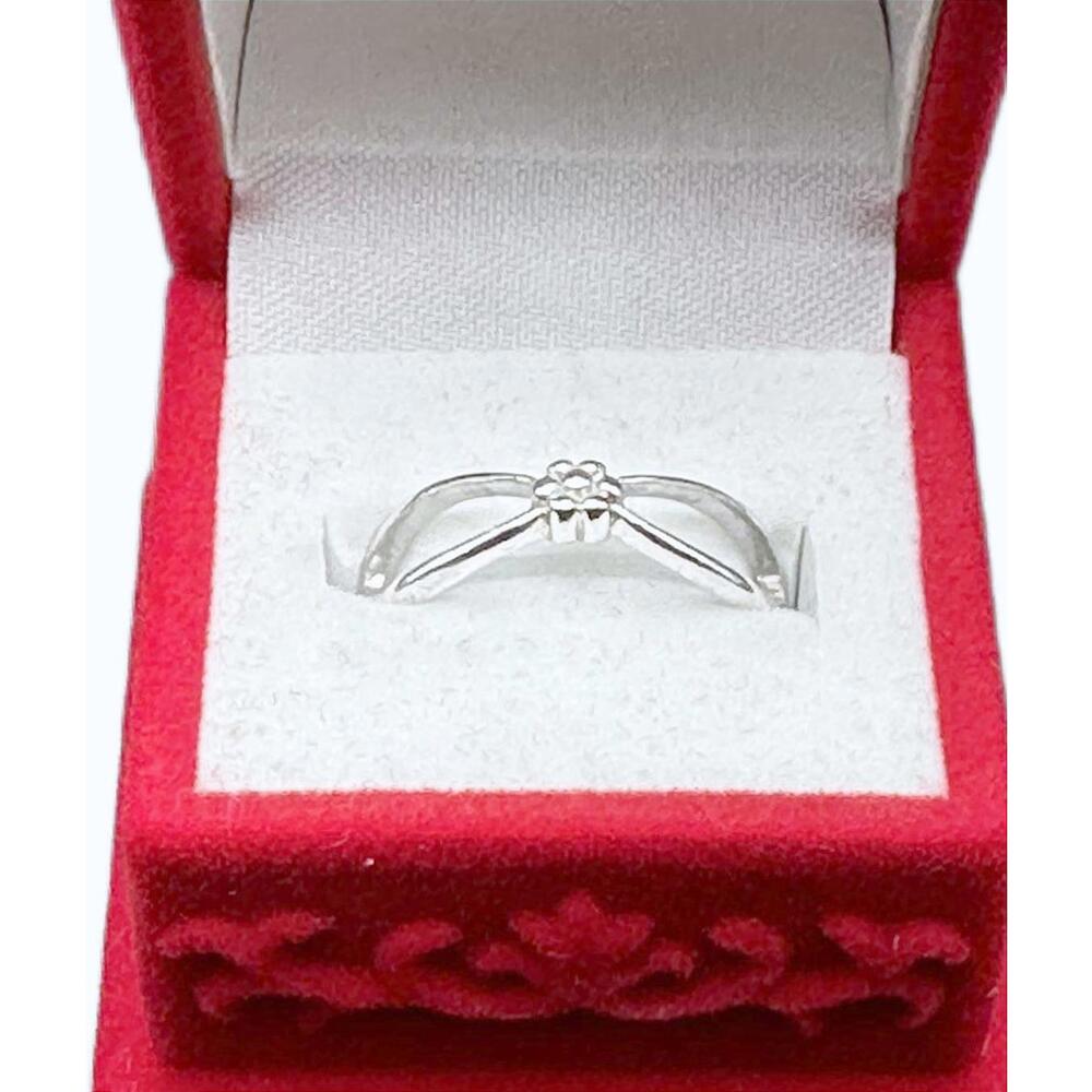 Ring Sterling Silver (925) in Decorative Red Clock Box Size 6 Perfect Gift!